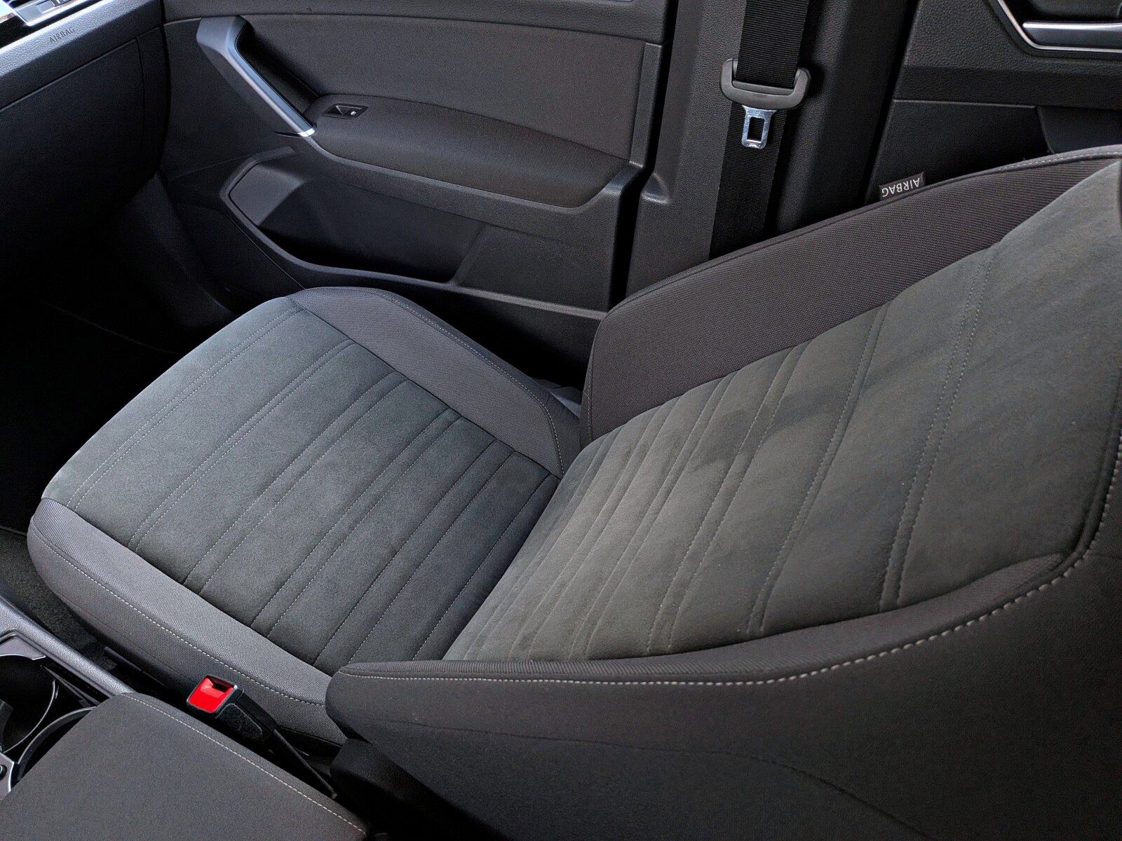 Volkswagen Touran - zdjęcie 14