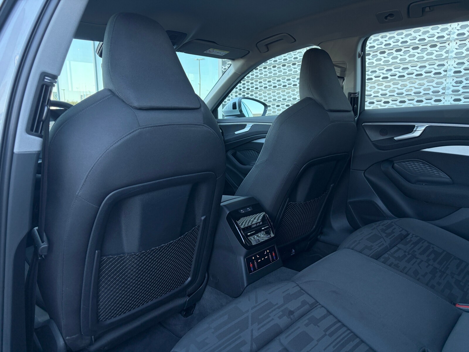 Audi A6 Avant - zdjęcie 24