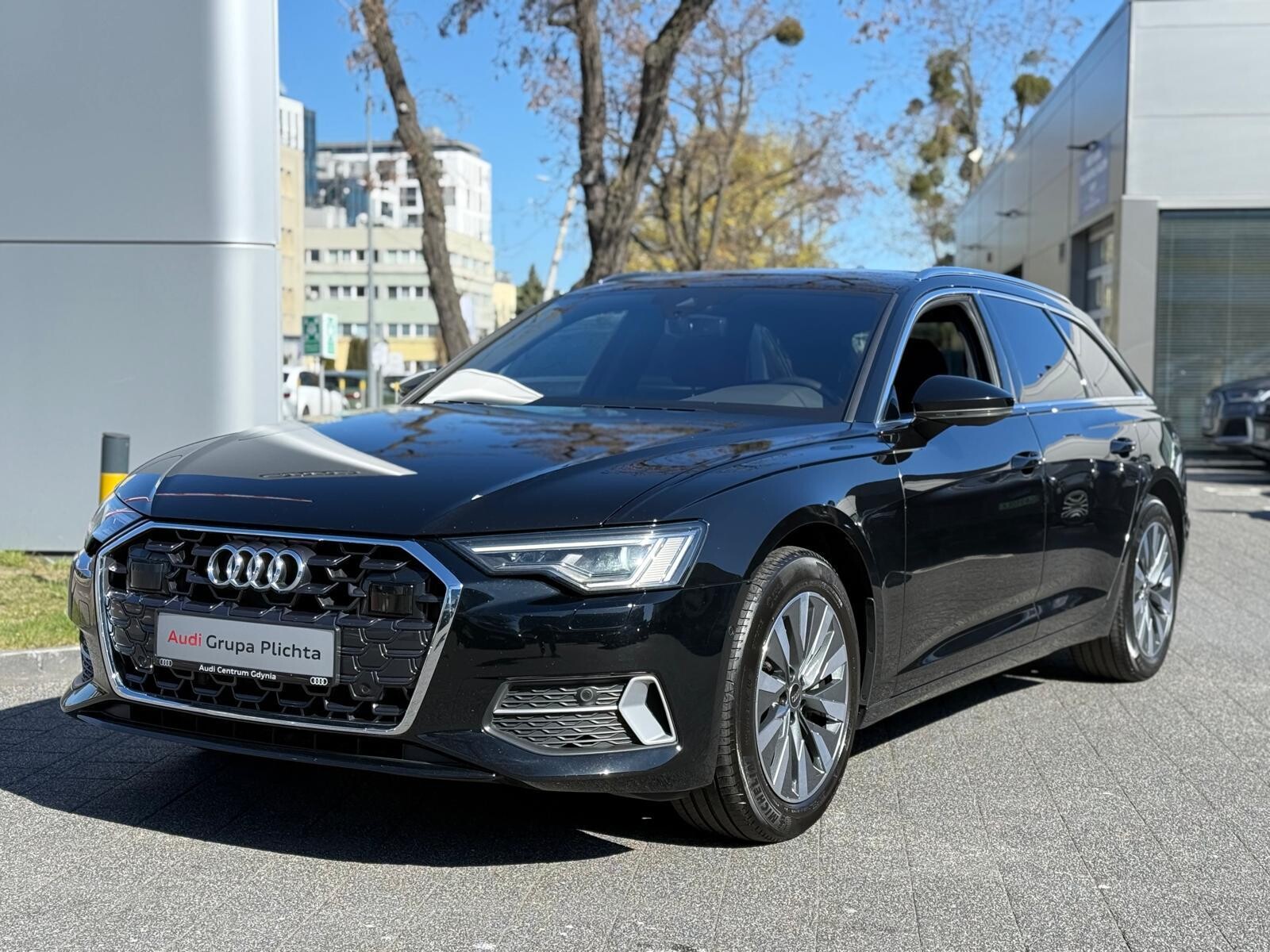 Audi A6 Avant - zdjęcie 9