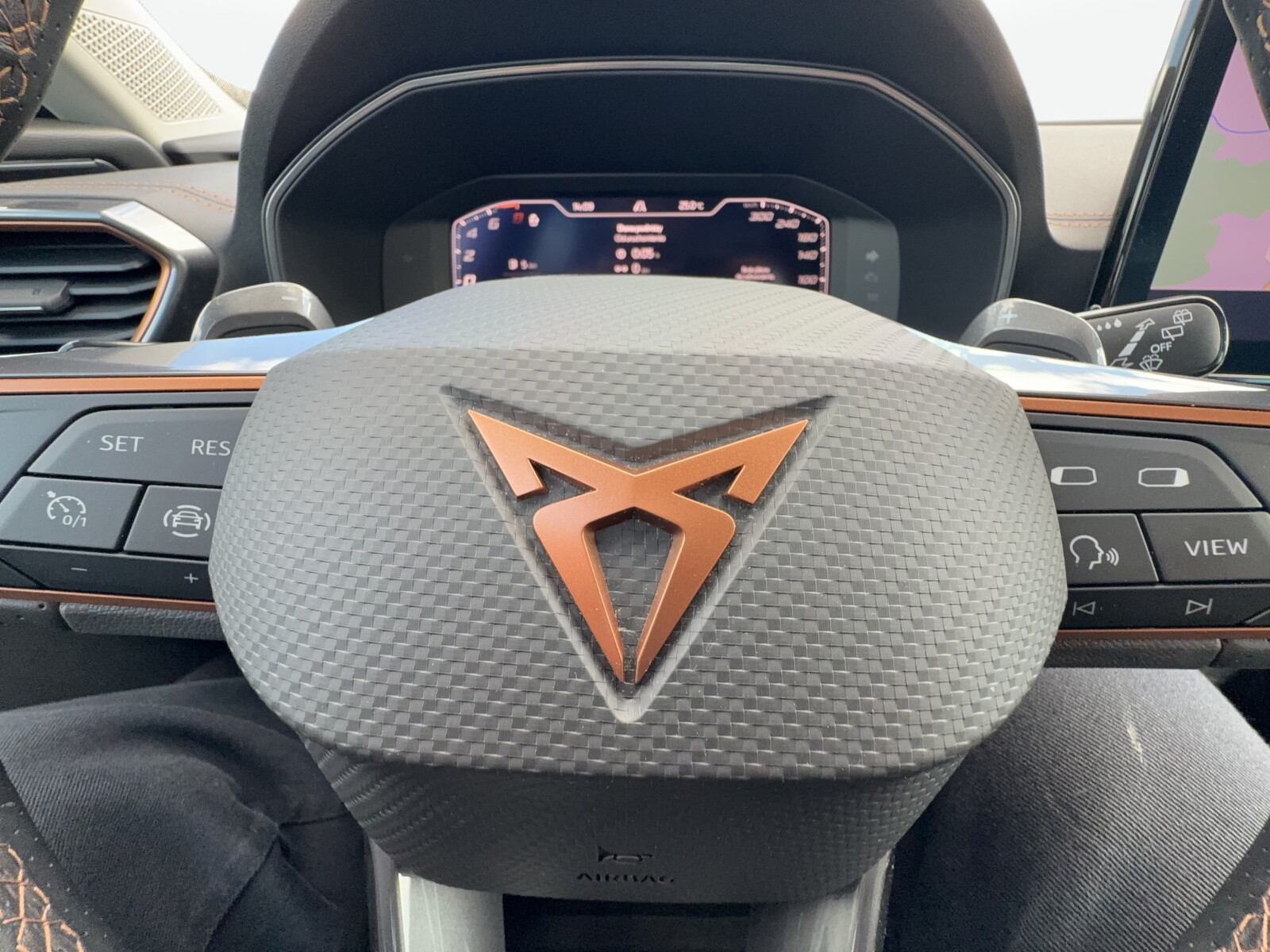 Cupra Formentor - zdjęcie 33