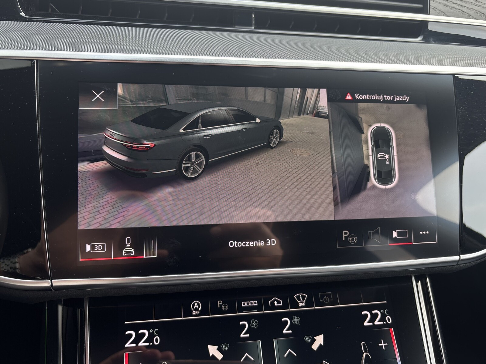 Audi A8 - zdjęcie 29