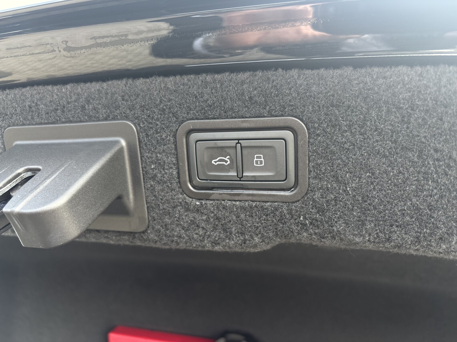 Audi A8 - zdjęcie 33
