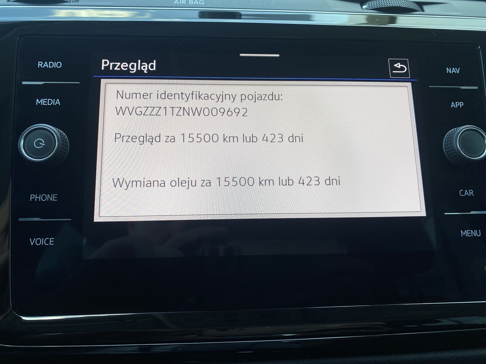 Volkswagen Touran - zdjęcie 26
