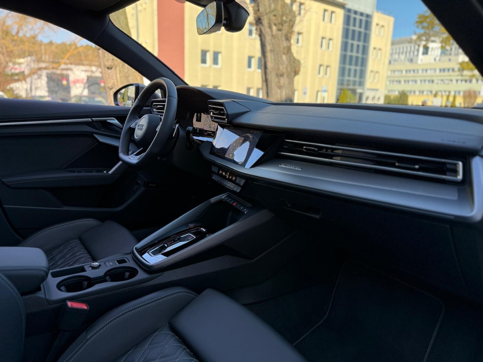Audi S3 Limousine - zdjęcie 23