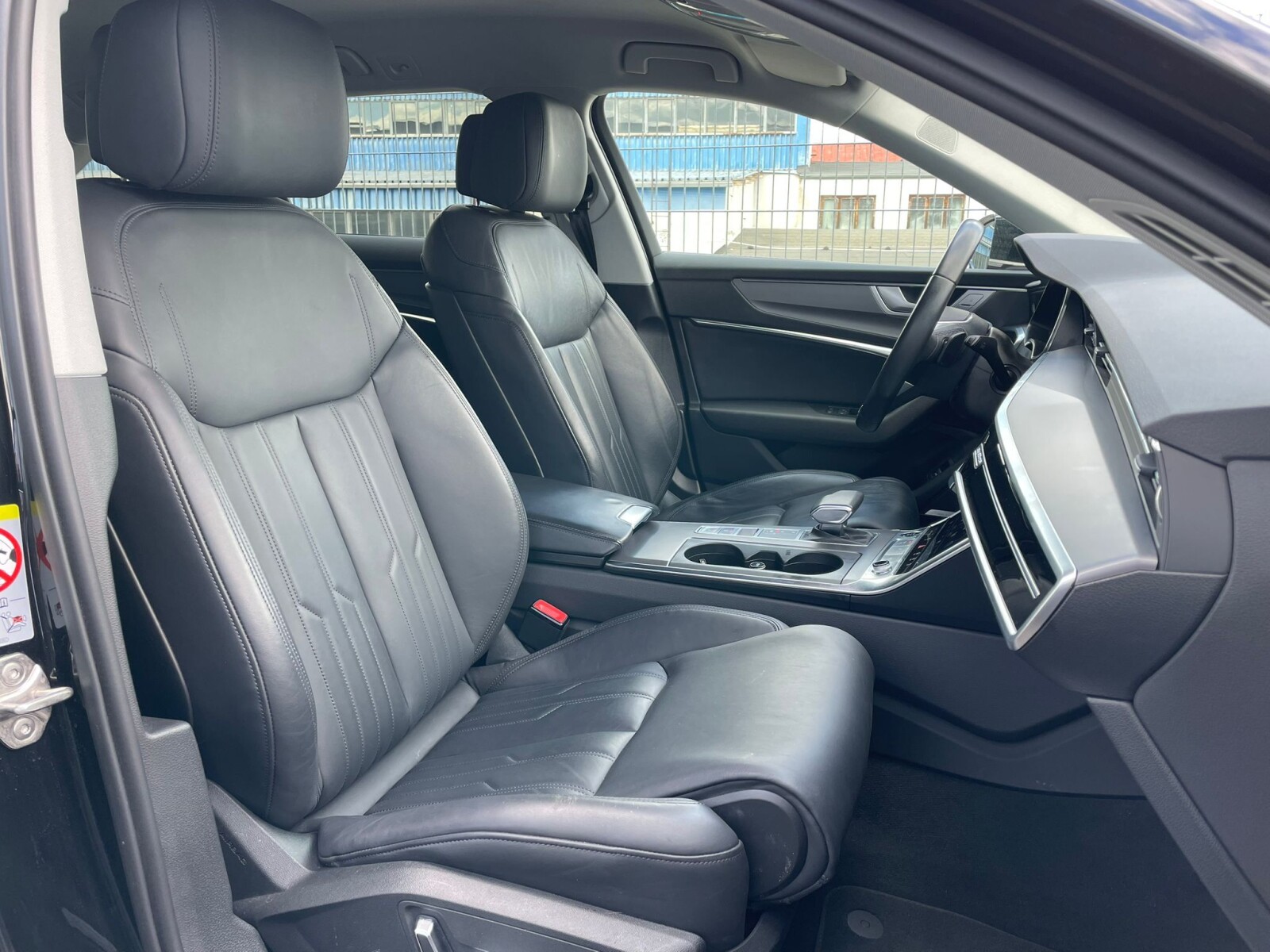 Audi A6 allroad quattro - zdjęcie 26