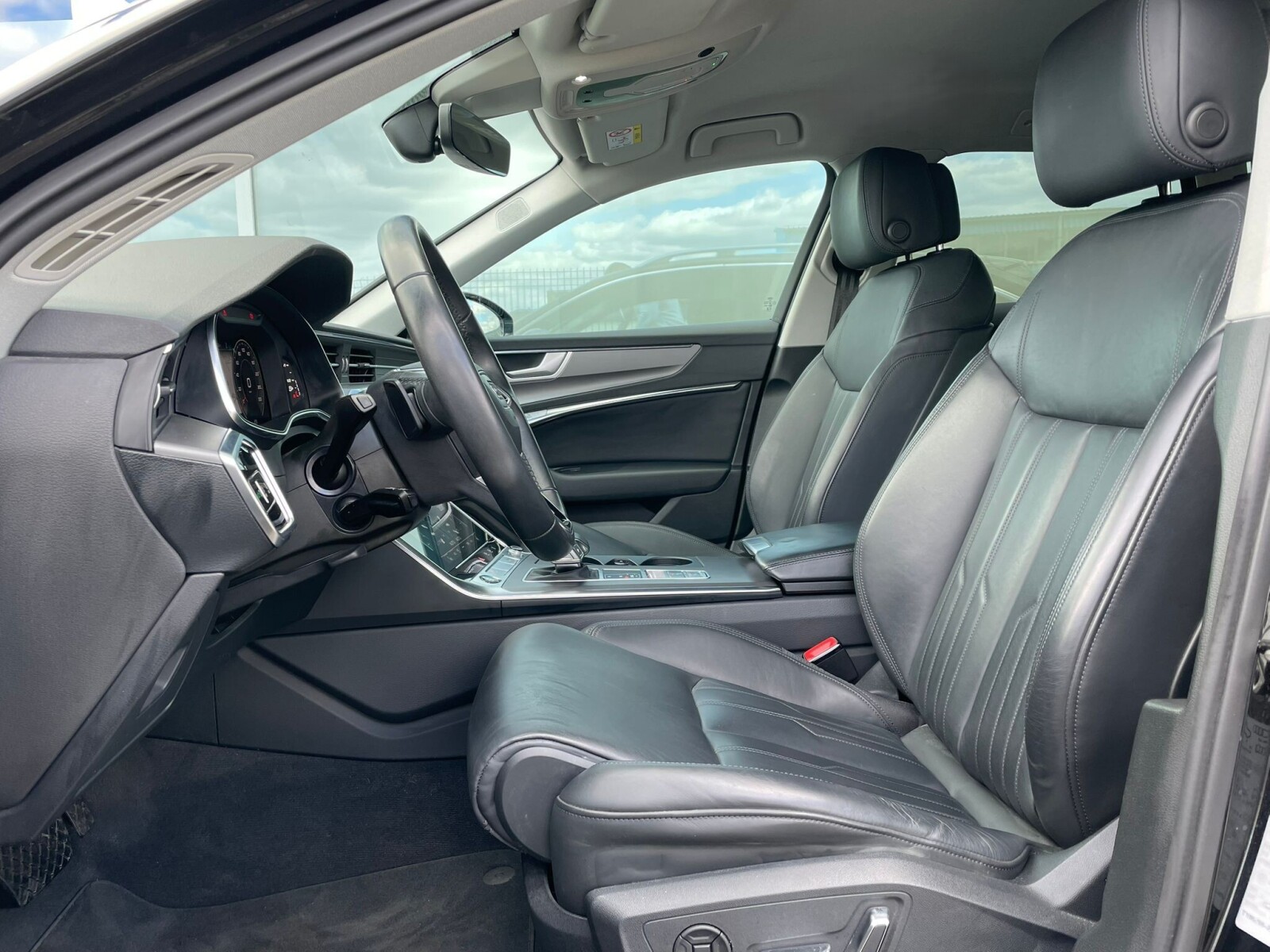 Audi A6 allroad quattro - zdjęcie 24