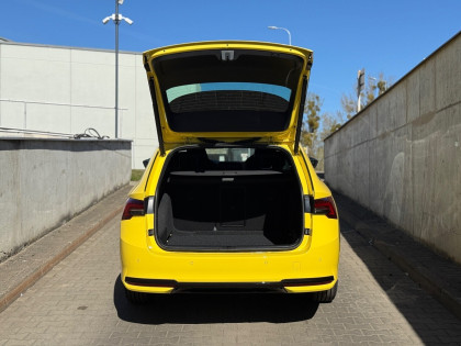 Combi Sportline 1.5 TSI M-HEV 150 KM DSG !! Kolor Specjalny !! Od Ręki