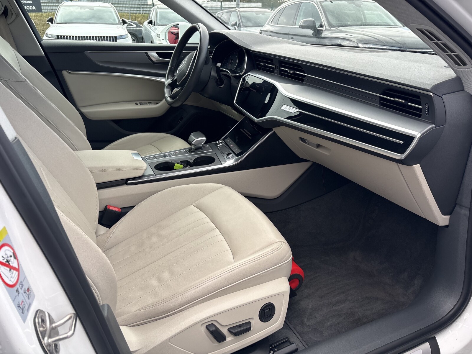 Audi A6 Limousine - zdjęcie 9