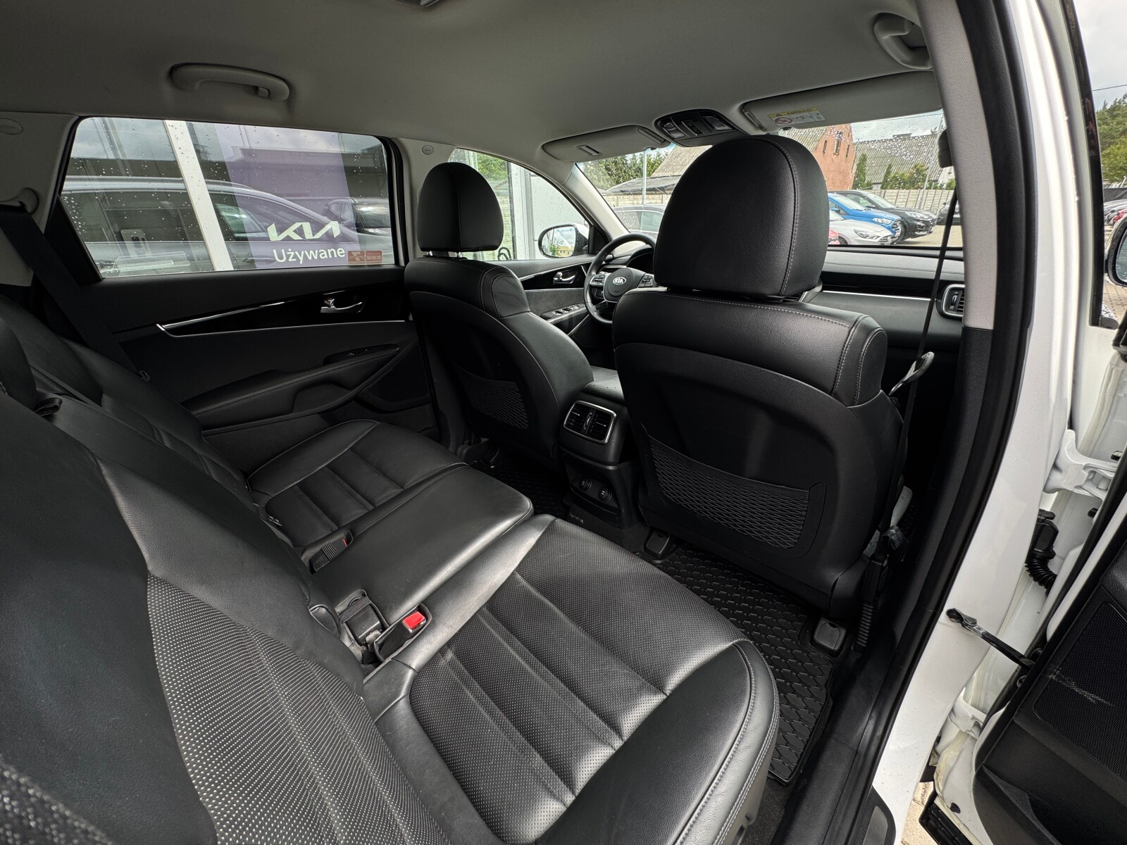 Kia Sorento - zdjęcie 9