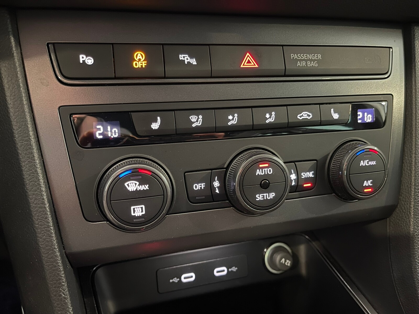 Cupra Ateca - zdjęcie 24