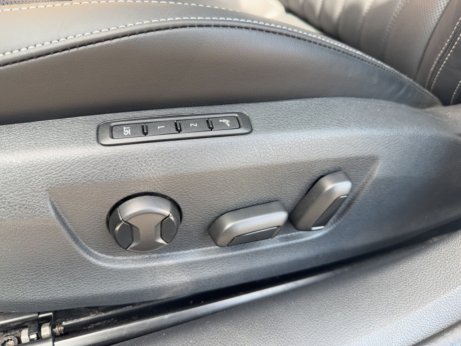 Škoda Superb - zdjęcie 13