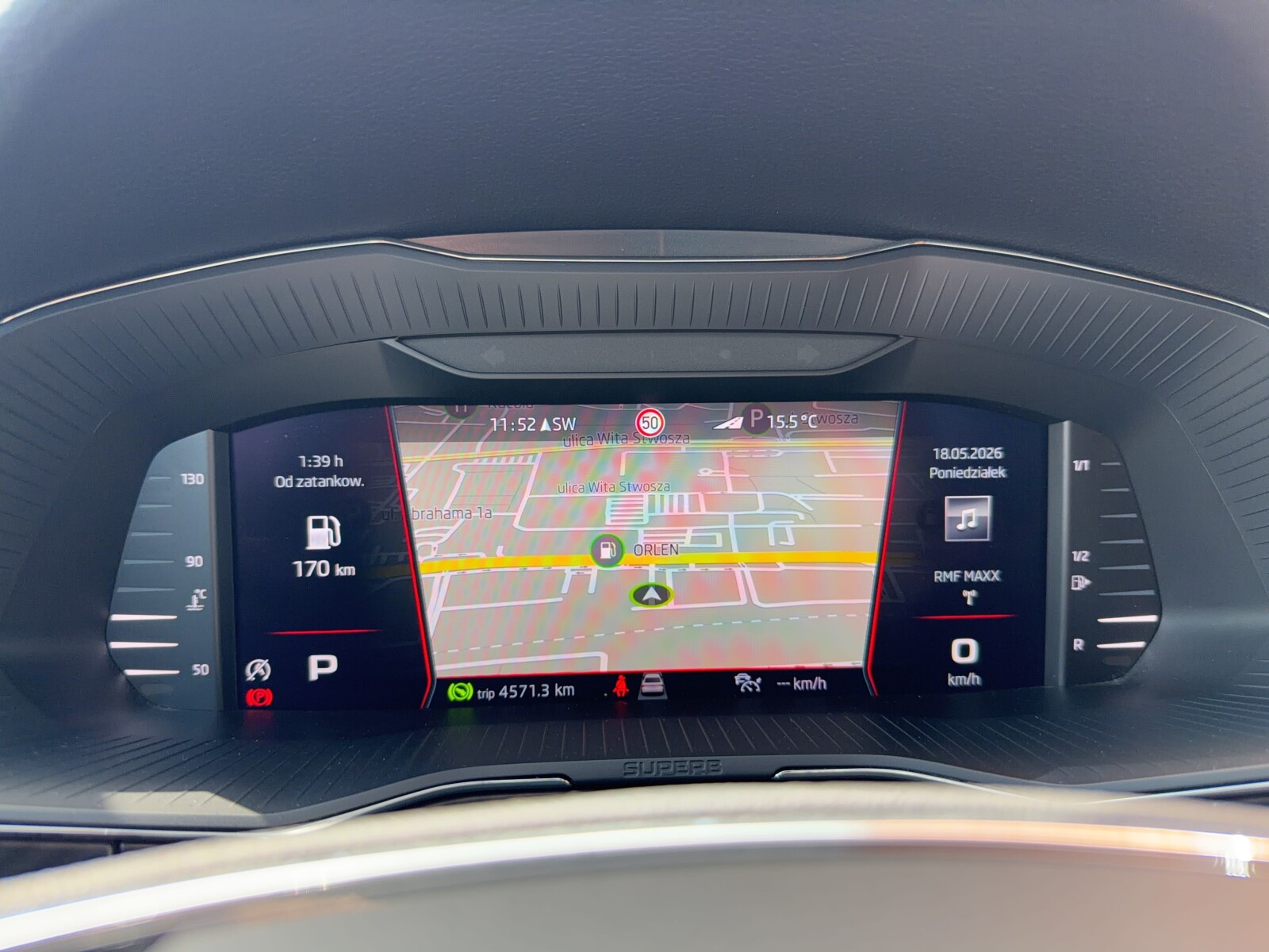 Škoda Superb - zdjęcie 18