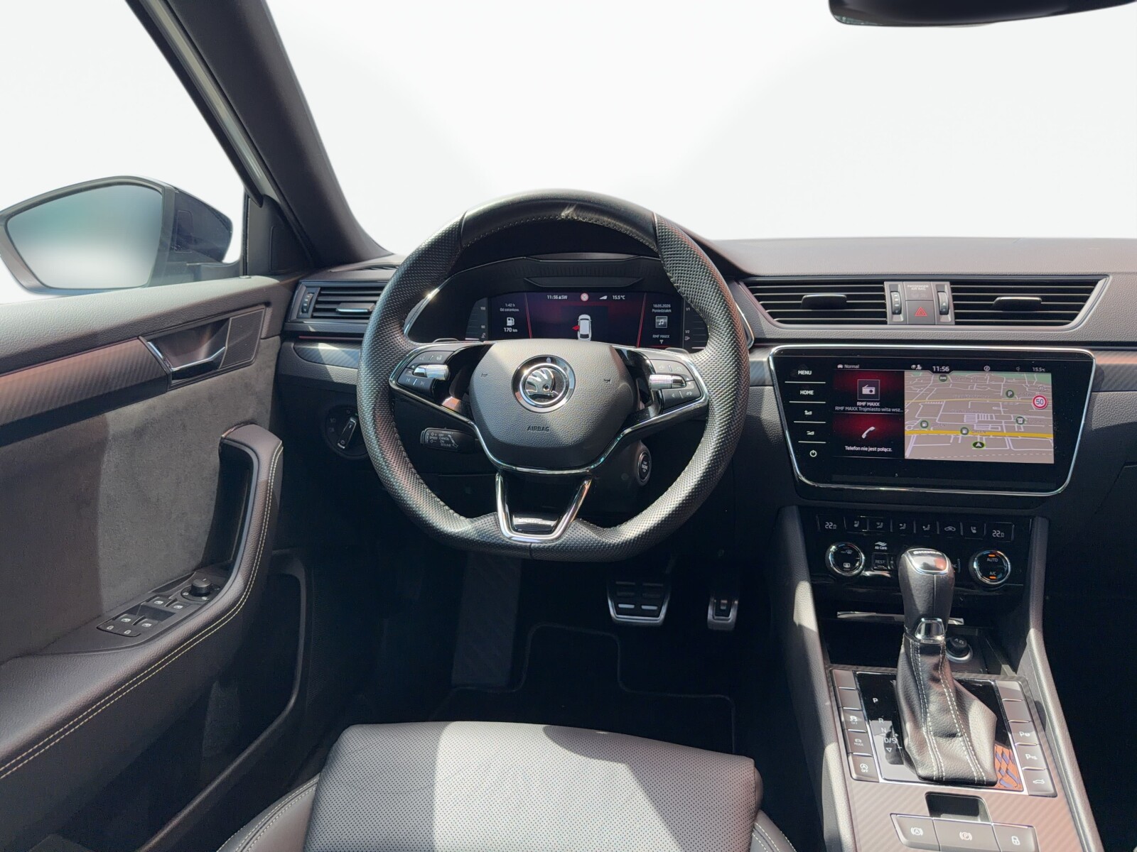 Škoda Superb - zdjęcie 19