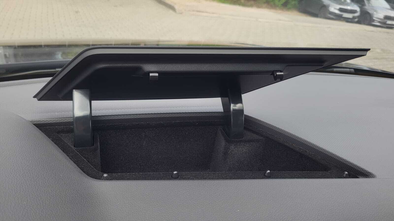 Volkswagen Tiguan - zdjęcie 21