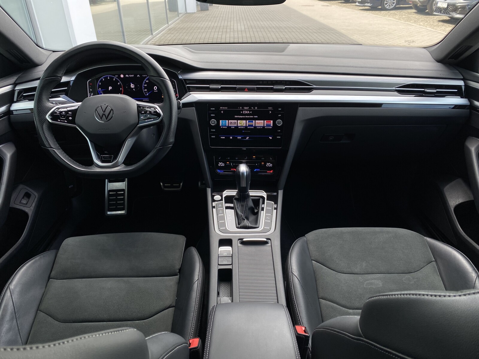 Volkswagen Arteon - zdjęcie 13