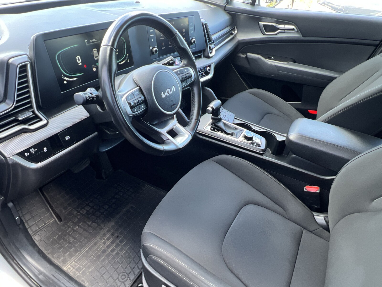 Kia Sportage - zdjęcie 21