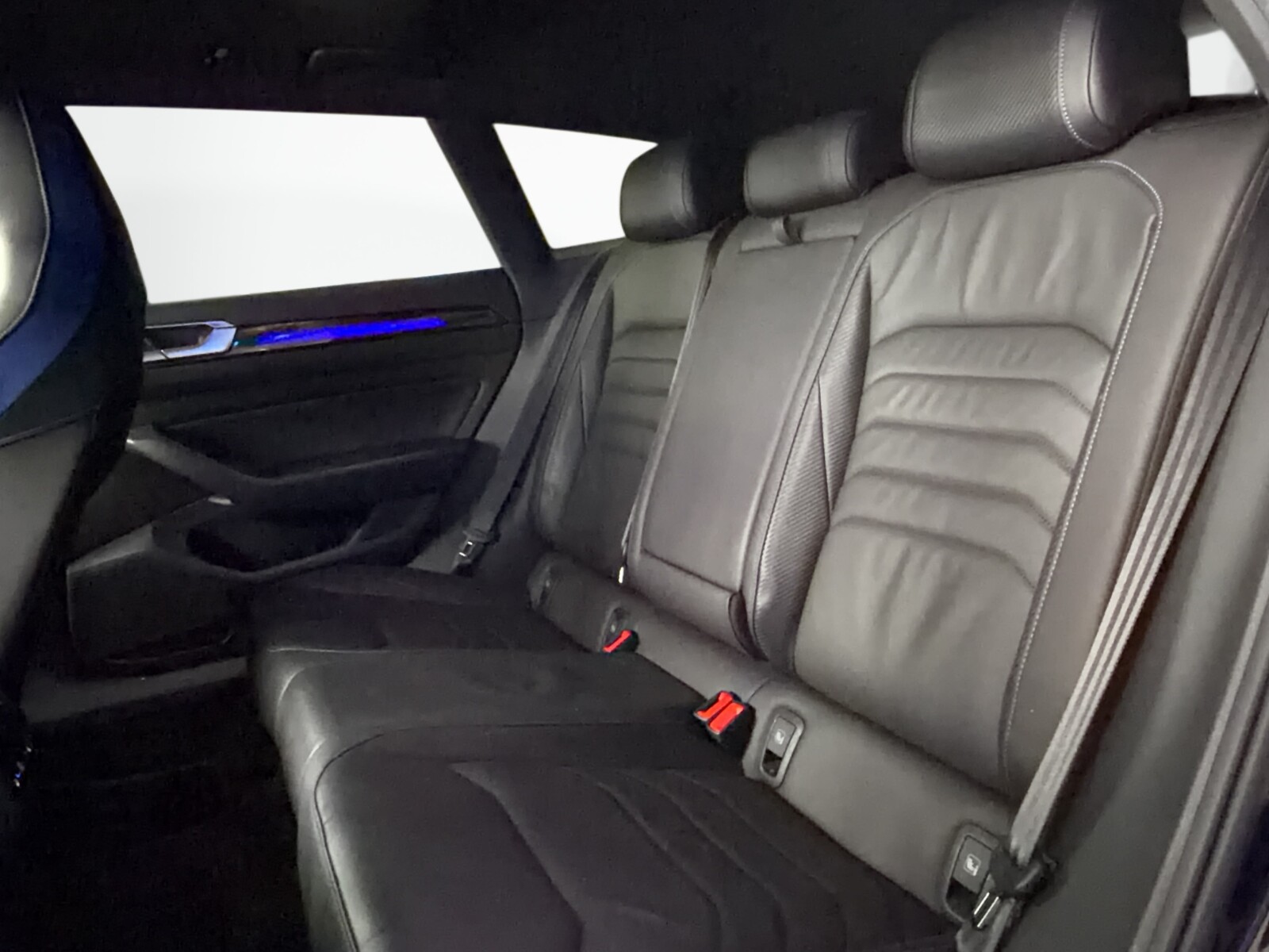 Volkswagen Arteon Shooting Brake - zdjęcie 20
