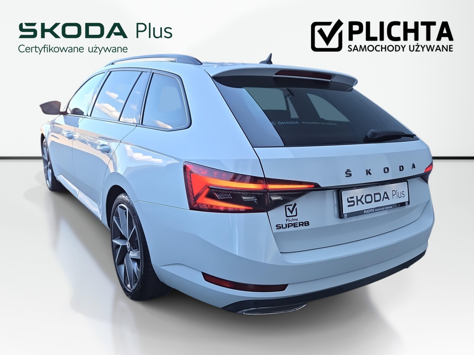 Škoda Superb Combi - zdjęcie 8