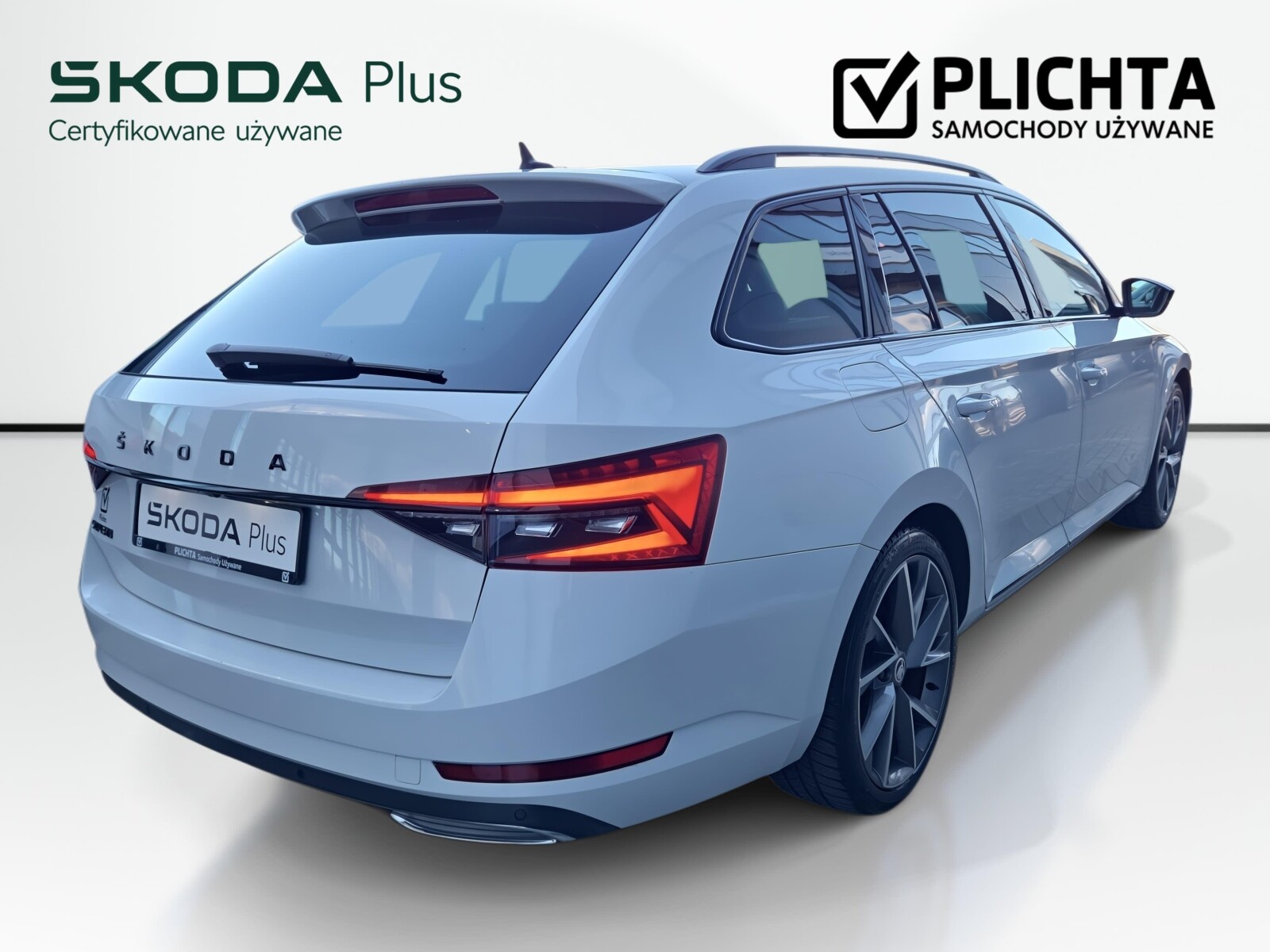 Škoda Superb Combi - zdjęcie 6
