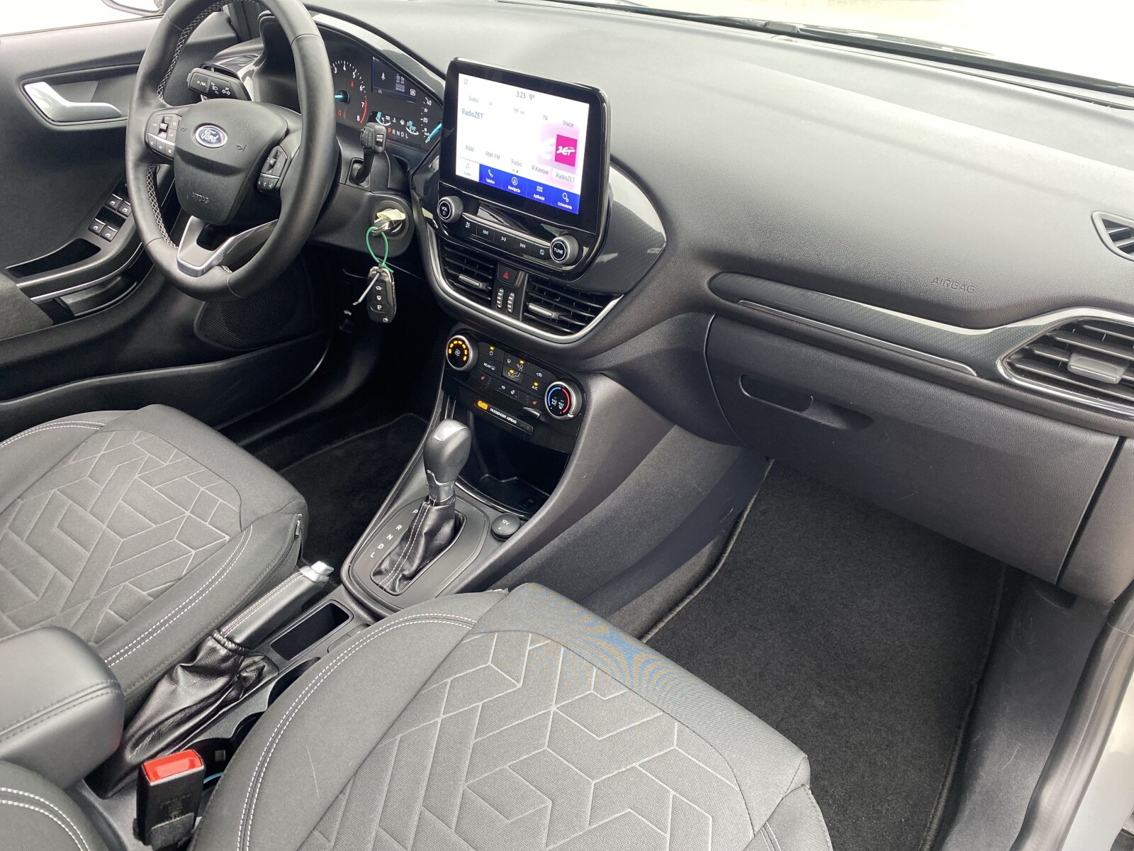 Ford Puma - zdjęcie 15