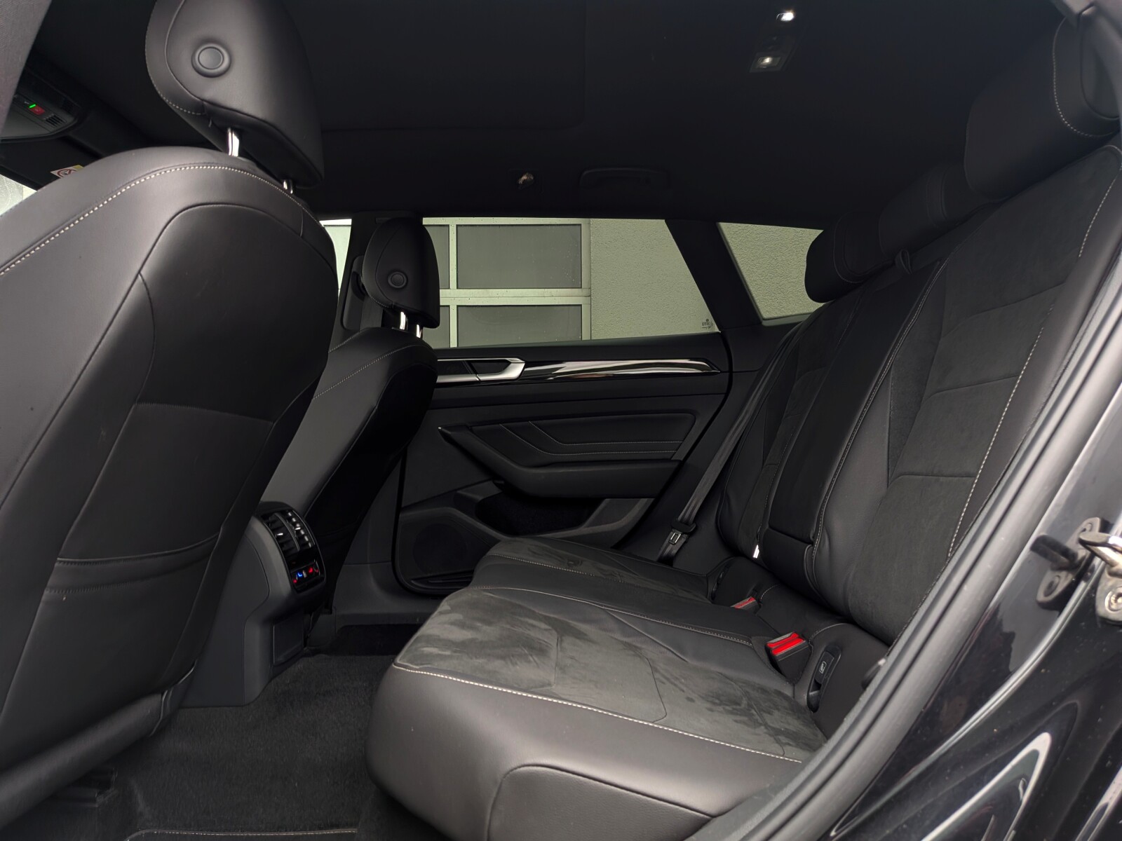 Volkswagen Arteon Shooting Brake - zdjęcie 11