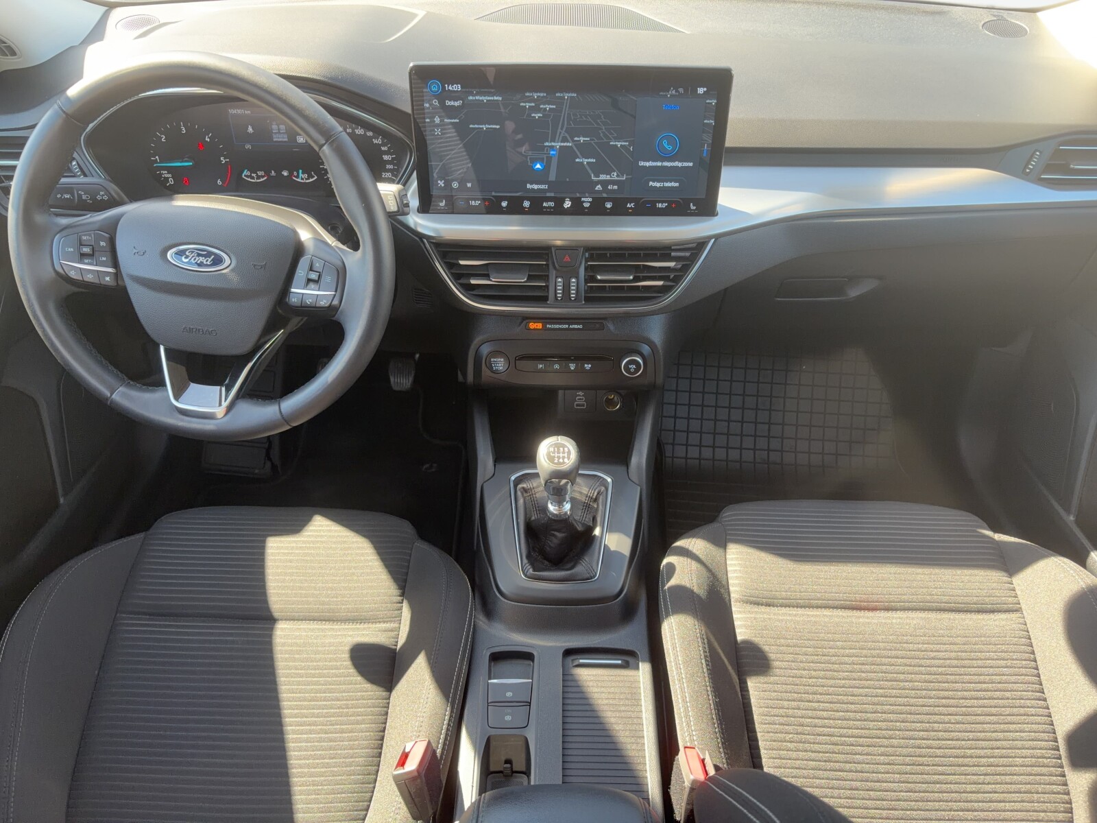 Ford Focus - zdjęcie 10