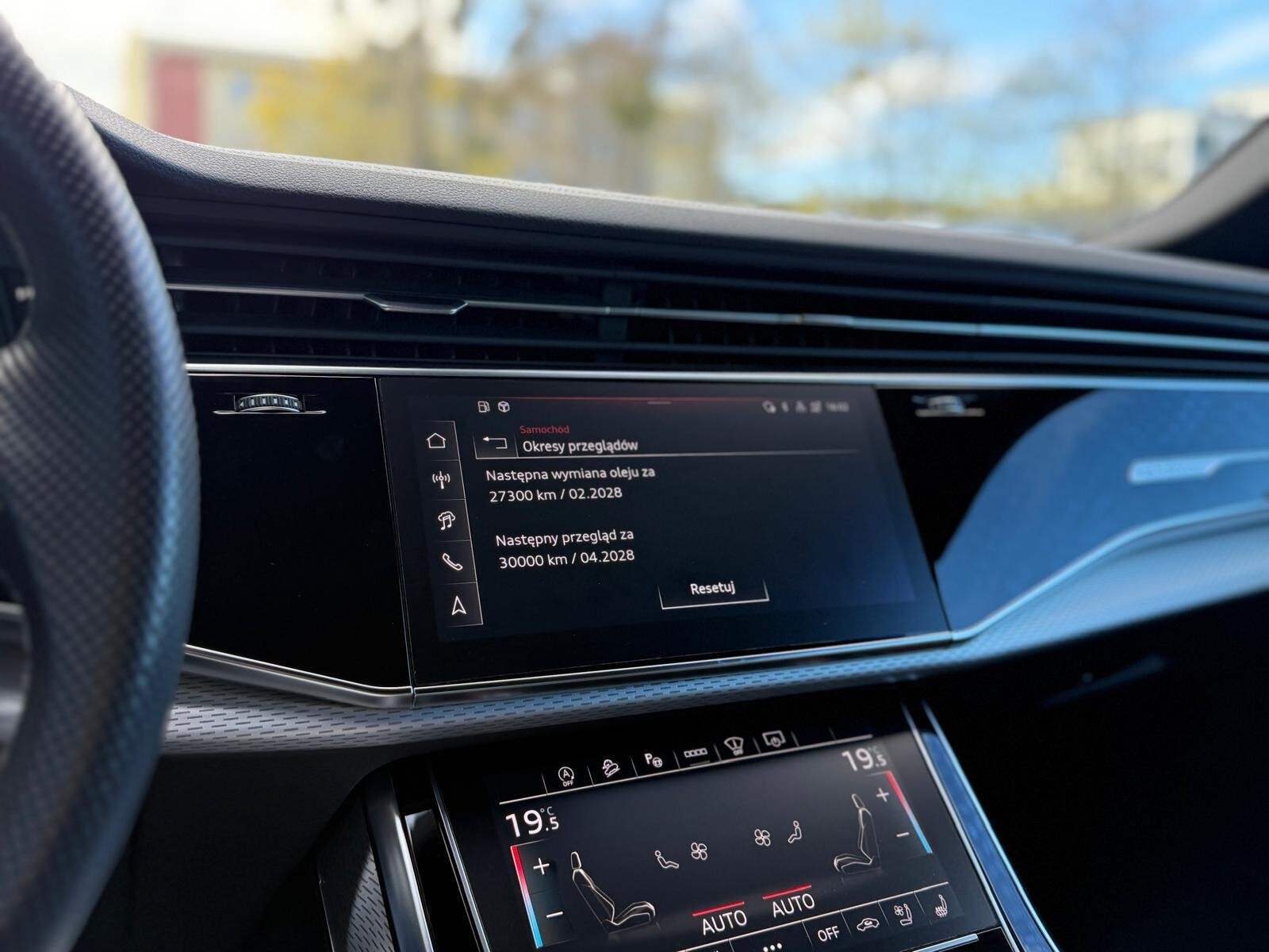 Audi SQ8 - zdjęcie 37