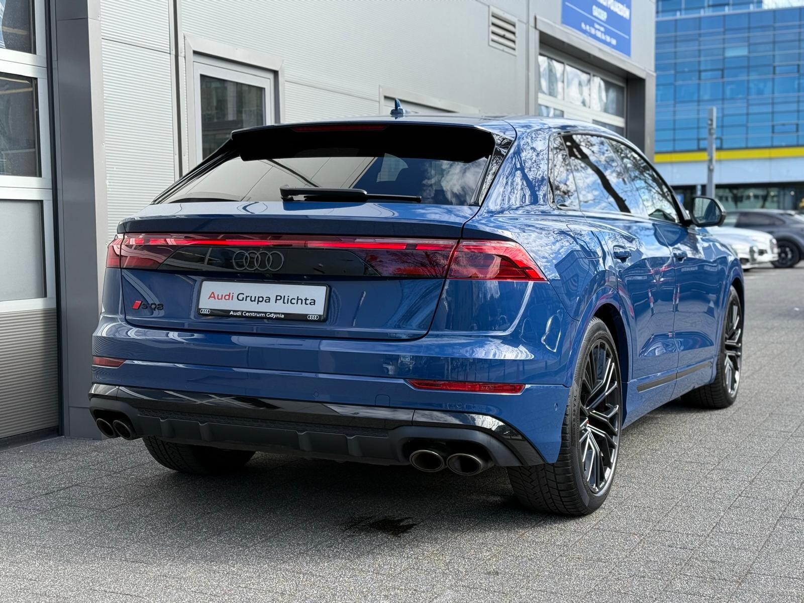 Audi SQ8 - zdjęcie 10