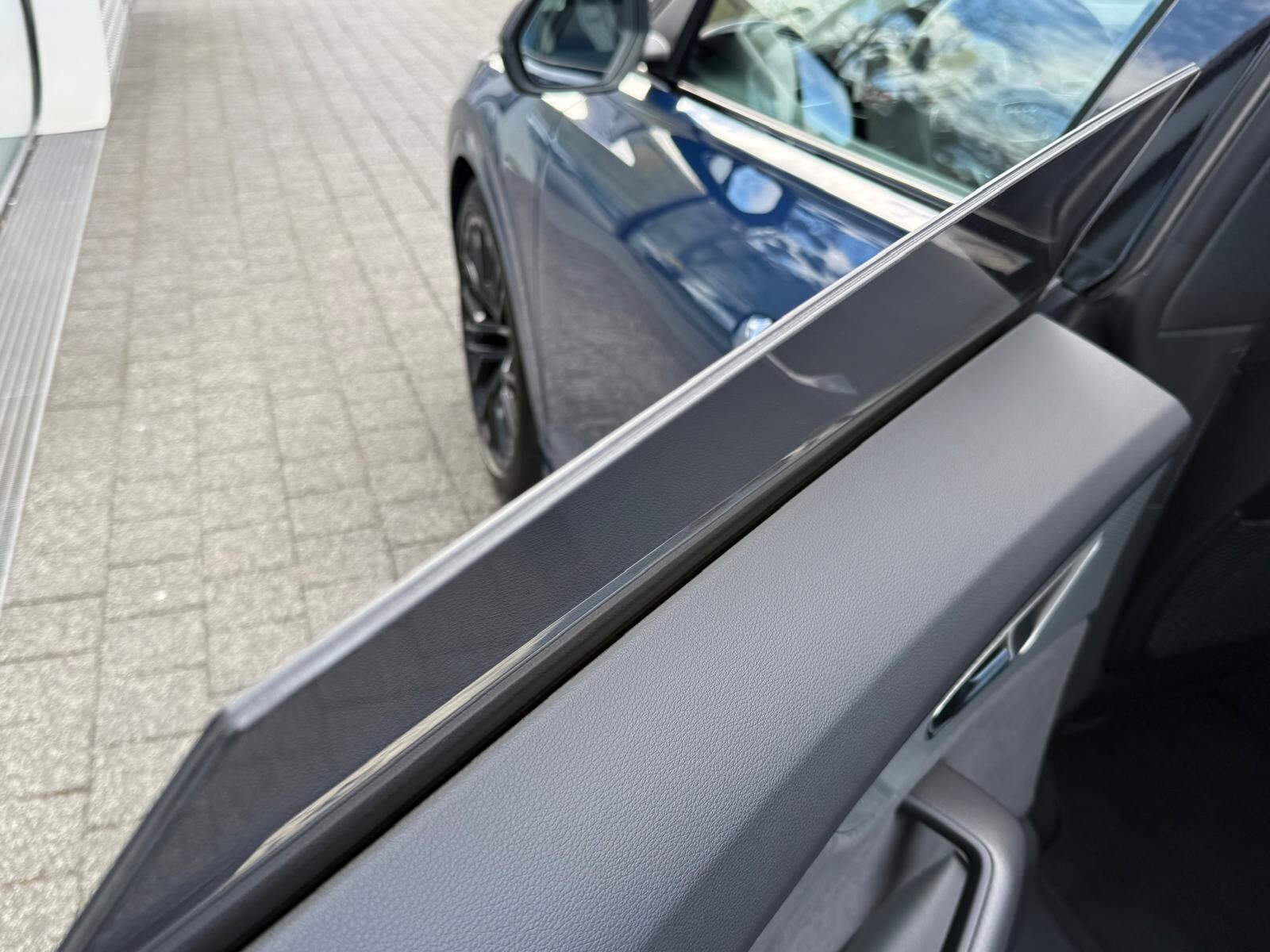 Audi SQ8 - zdjęcie 25