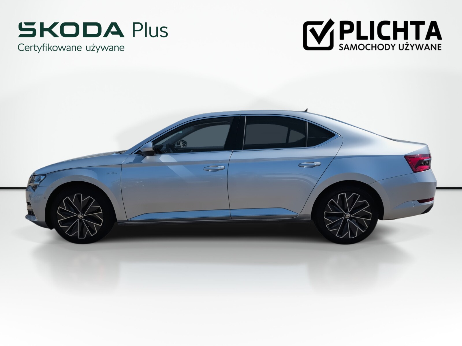 Škoda Superb - zdjęcie 8
