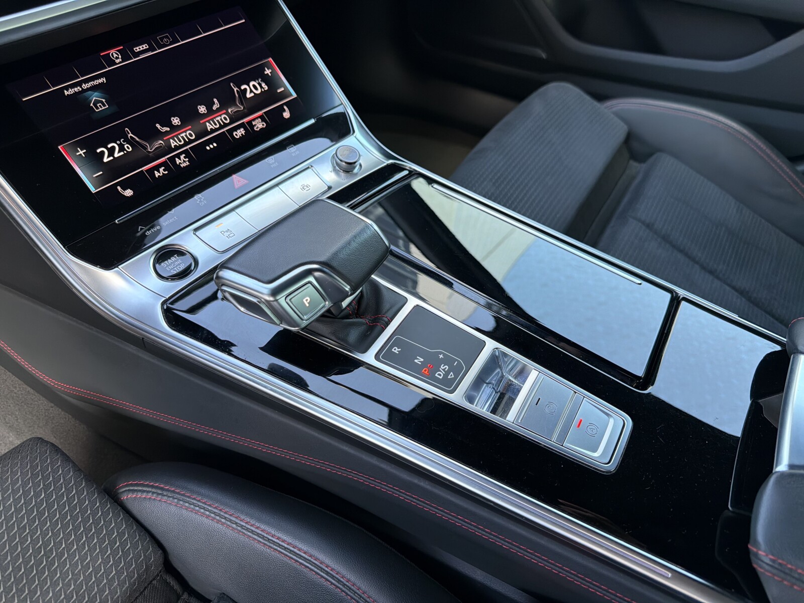 Audi A6 Limousine - zdjęcie 26