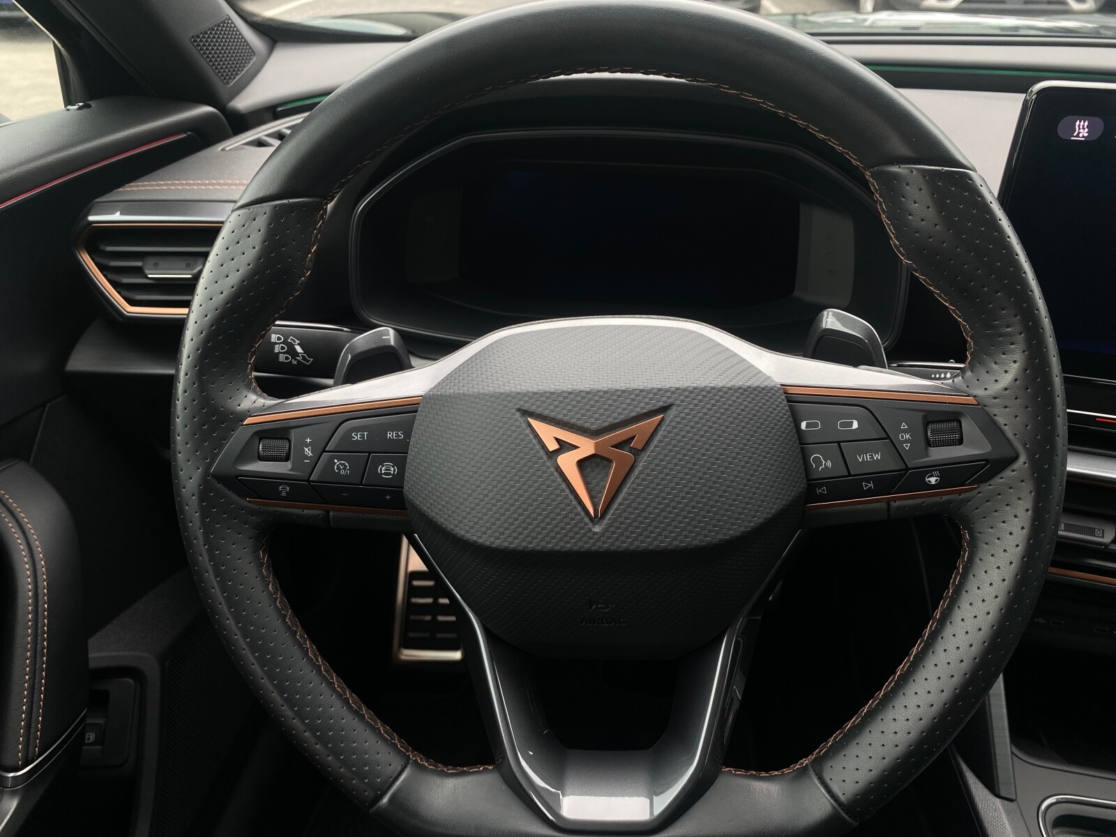 Cupra Formentor - zdjęcie 12
