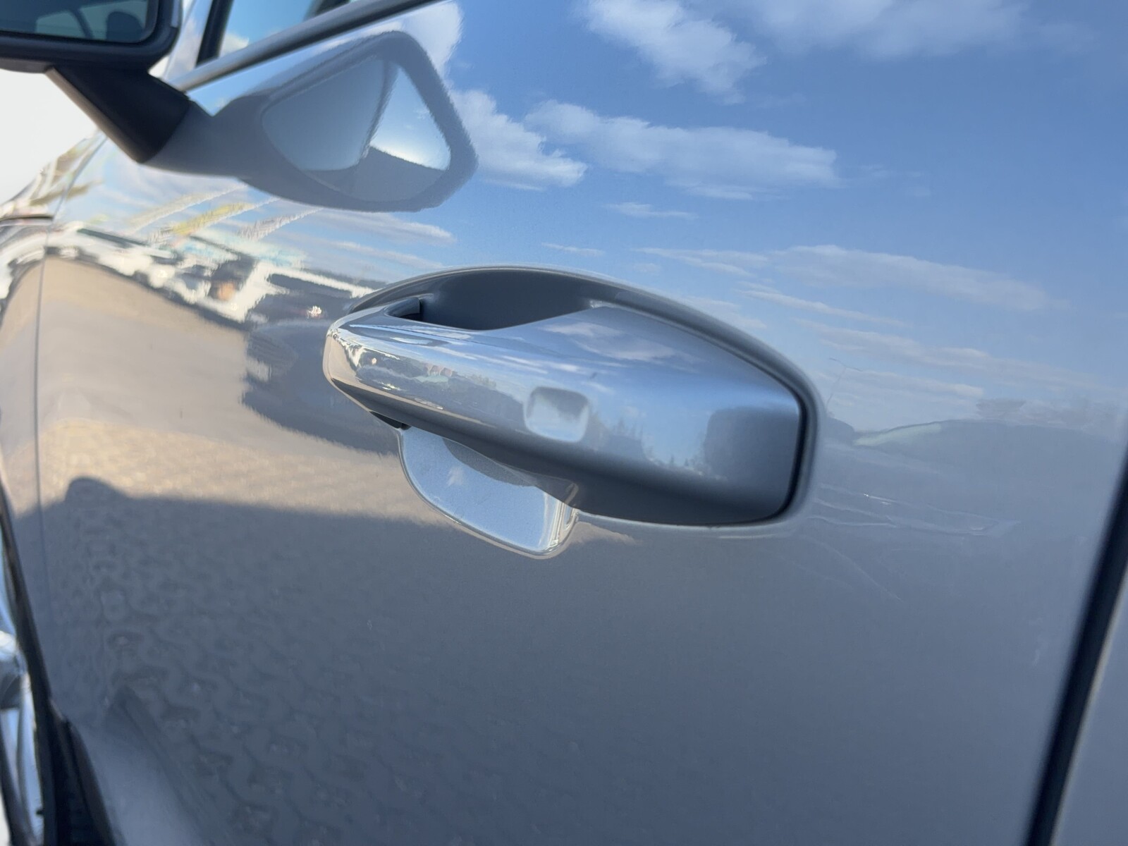 Volvo XC 40 - zdjęcie 25