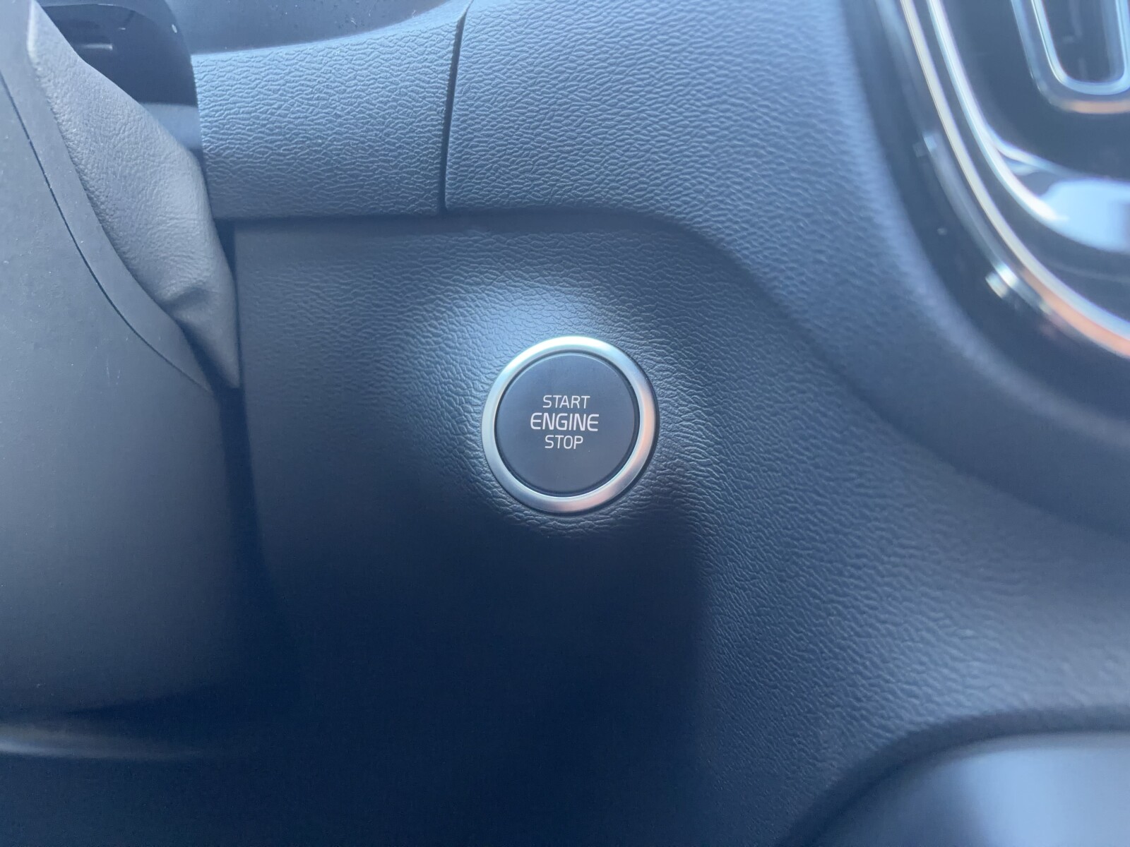 Volvo XC 40 - zdjęcie 31