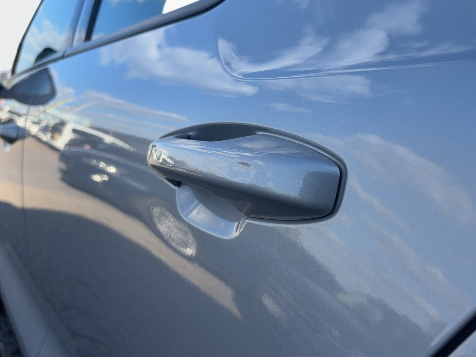 Volvo XC 40 - zdjęcie 24