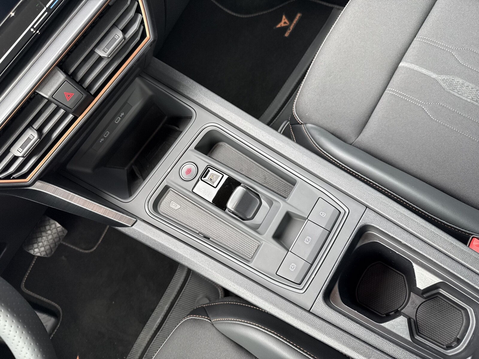Cupra Formentor - zdjęcie 15