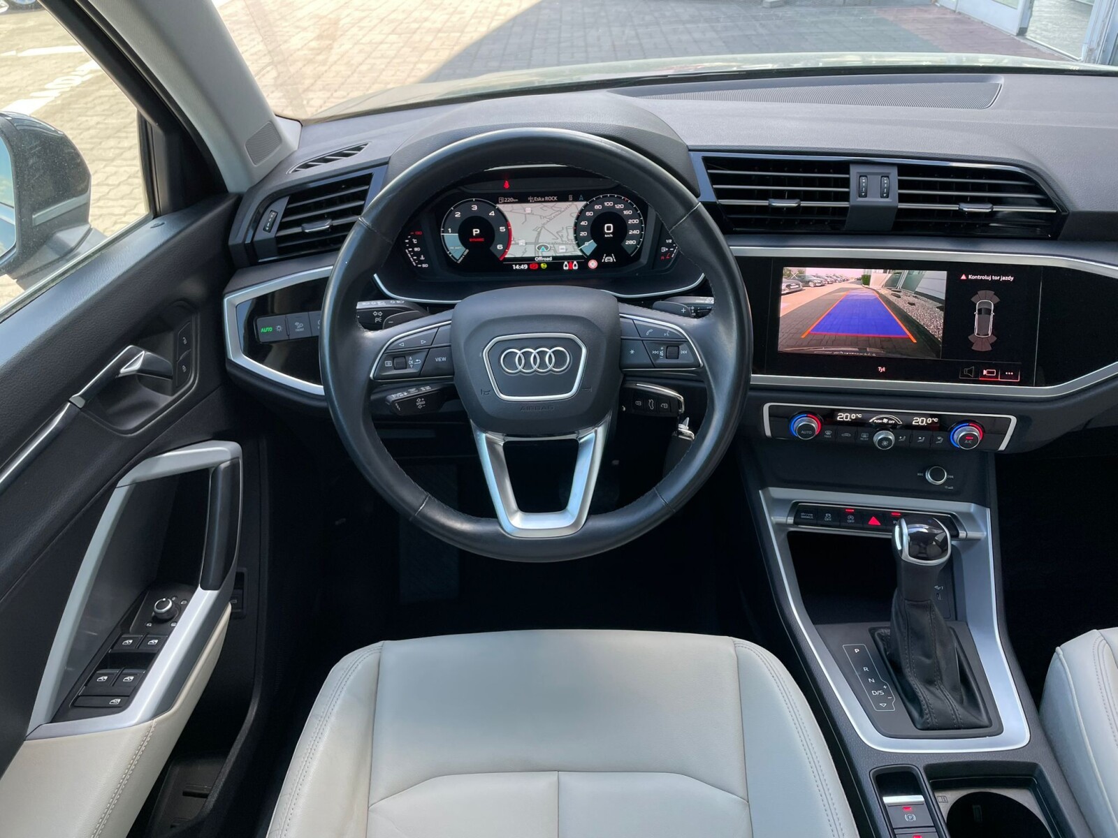 Audi Q3 - zdjęcie 16