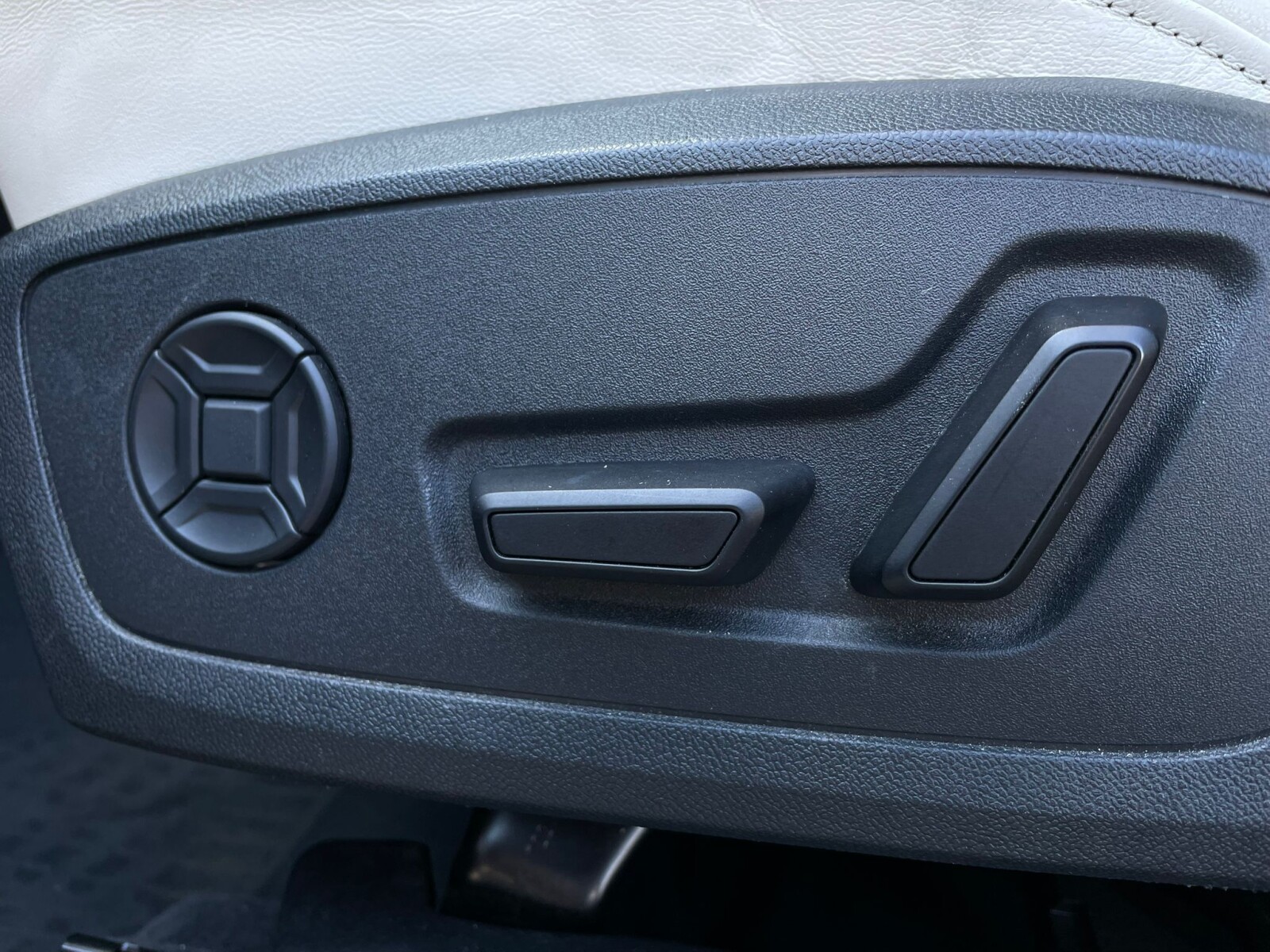 Audi Q3 - zdjęcie 19