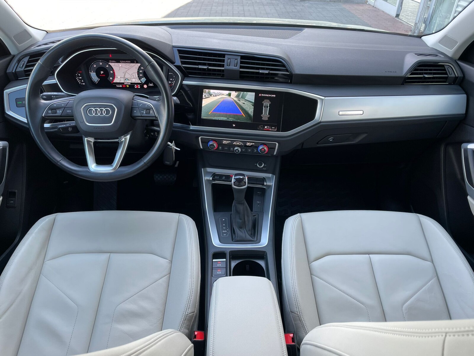 Audi Q3 - zdjęcie 14