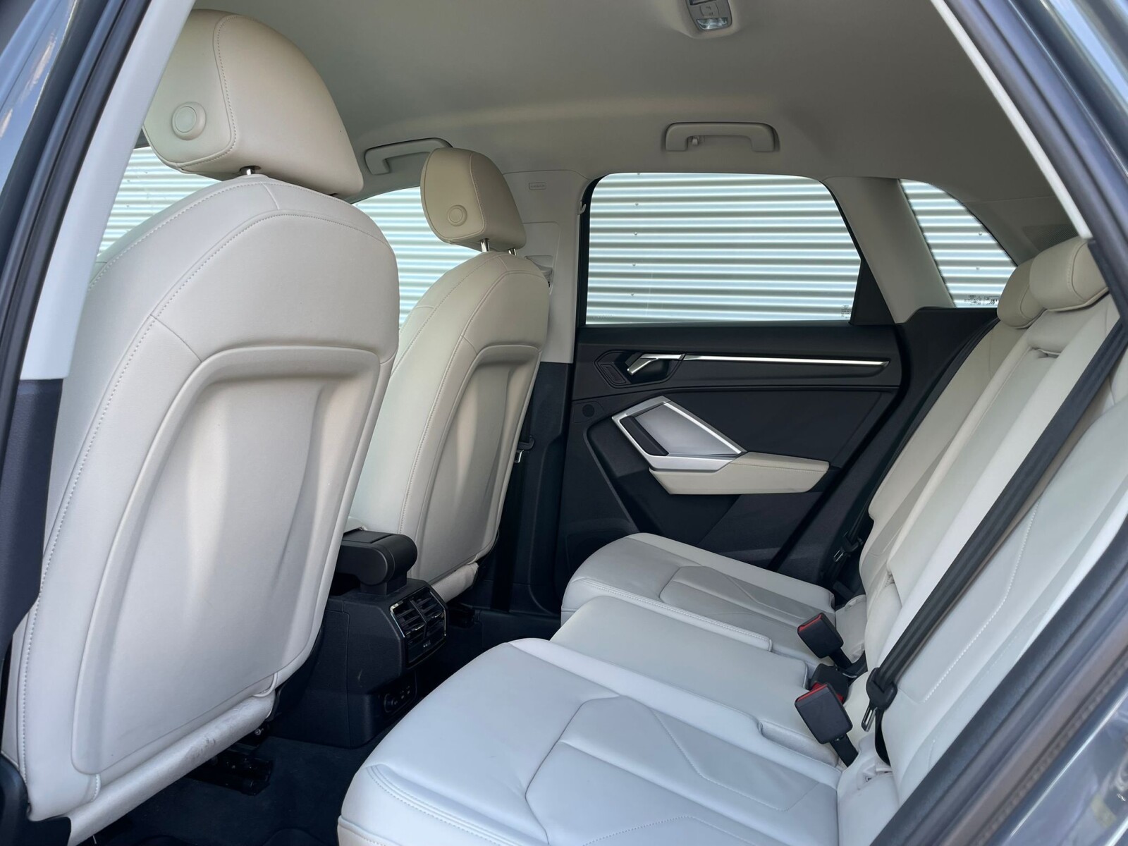 Audi Q3 - zdjęcie 11