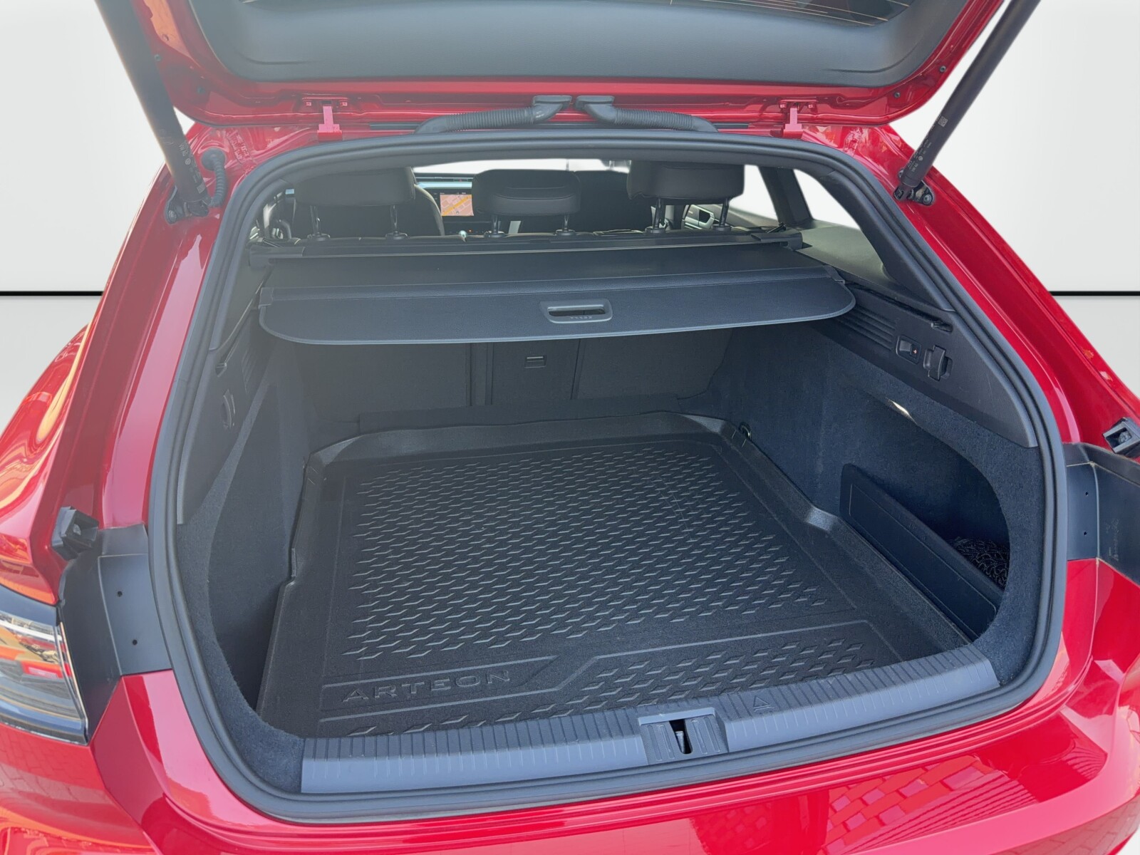 Volkswagen Arteon Shooting Brake - zdjęcie 37