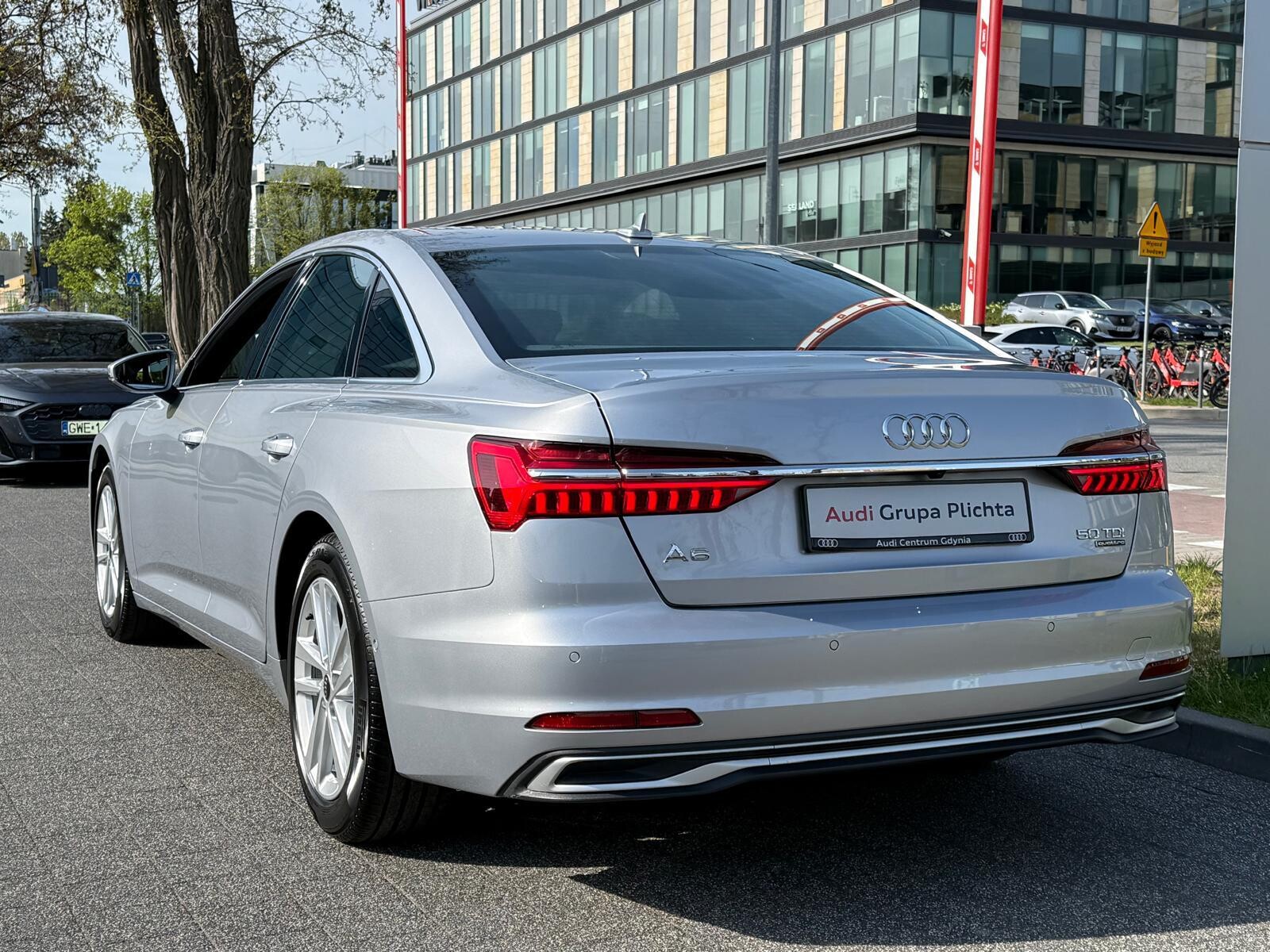 Audi A6 Limousine - zdjęcie 10