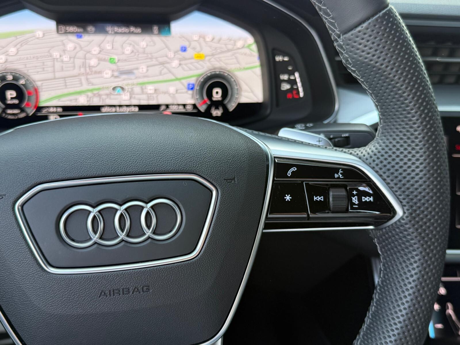 Audi A6 Limousine - zdjęcie 33