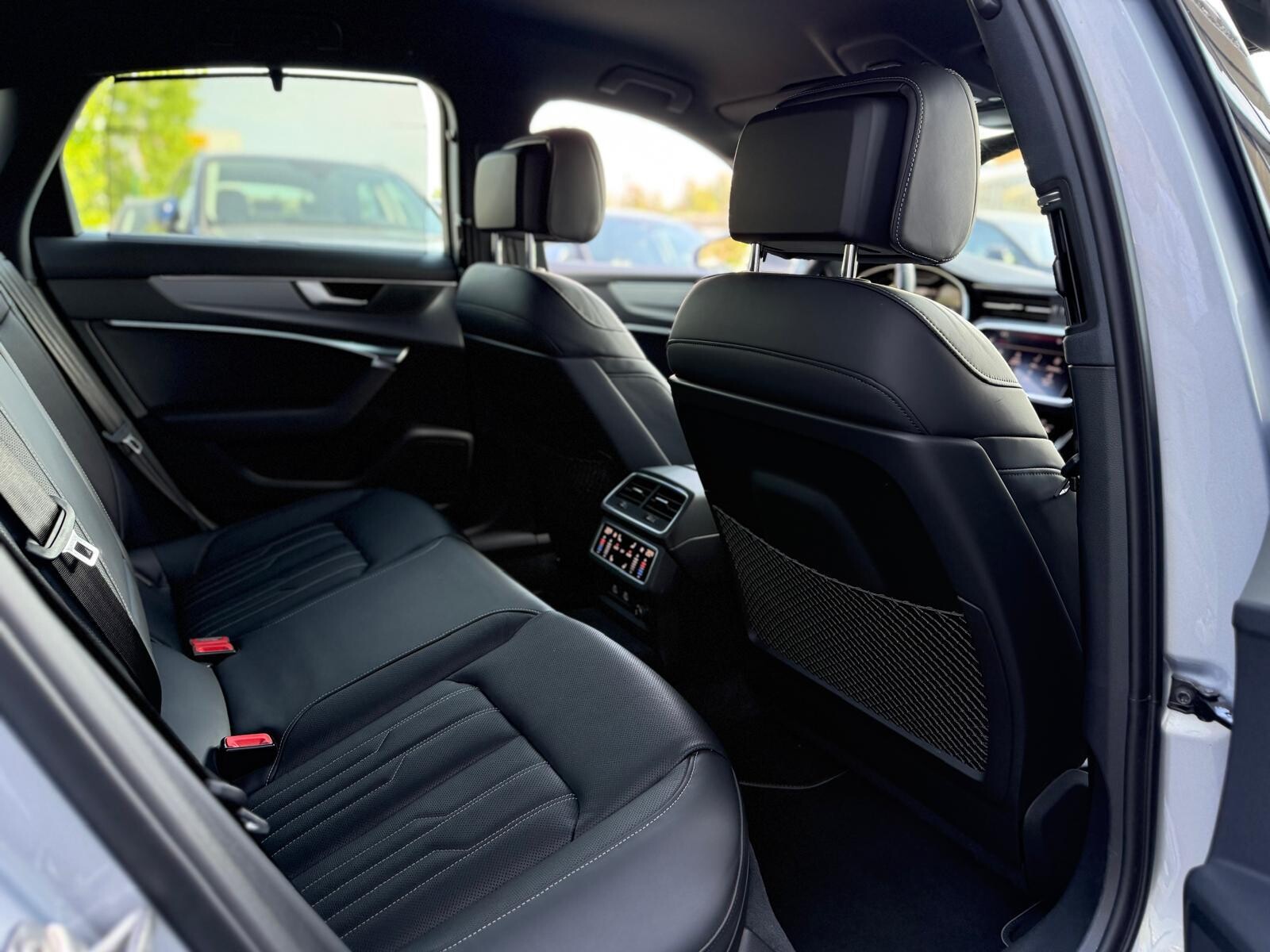 Audi A6 Limousine - zdjęcie 25