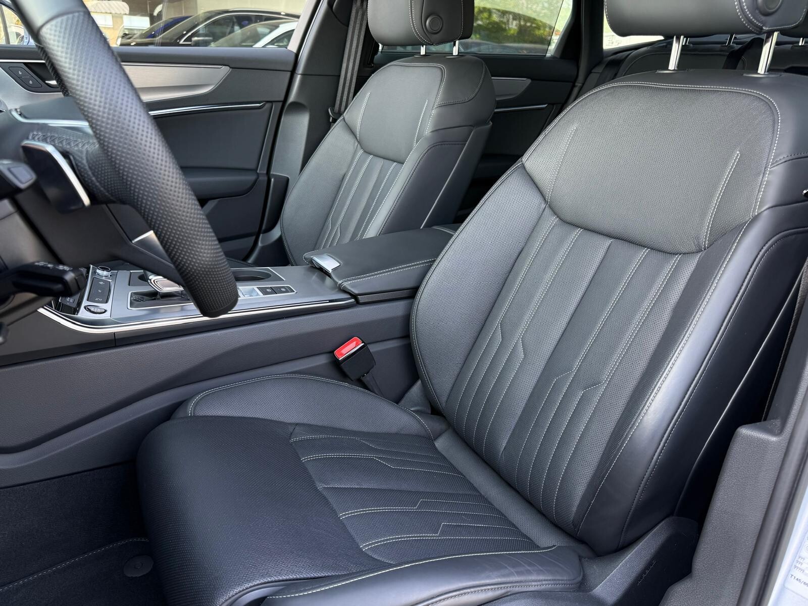 Audi A6 Limousine - zdjęcie 15