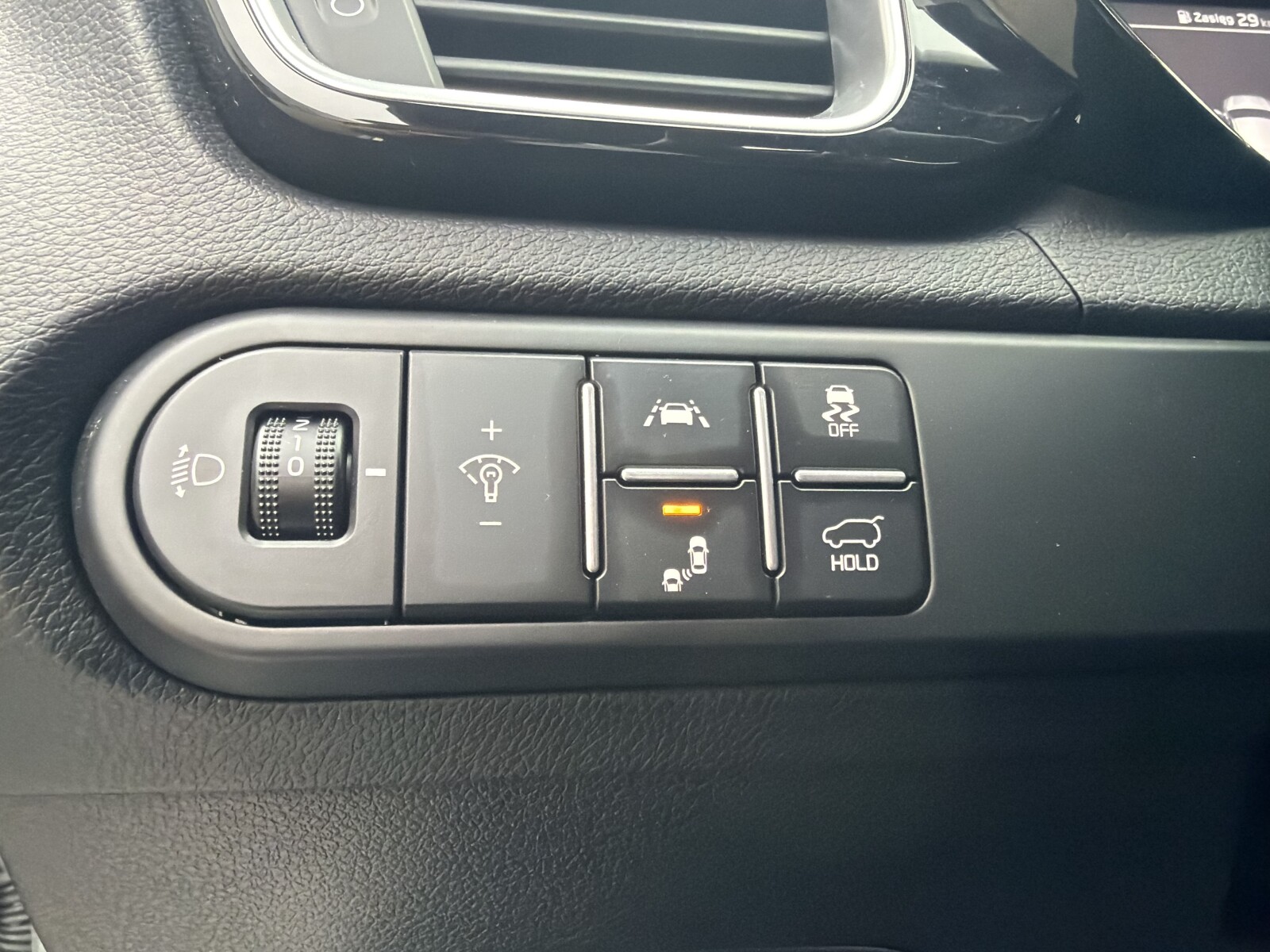 Kia Pro_cee'd - zdjęcie 22