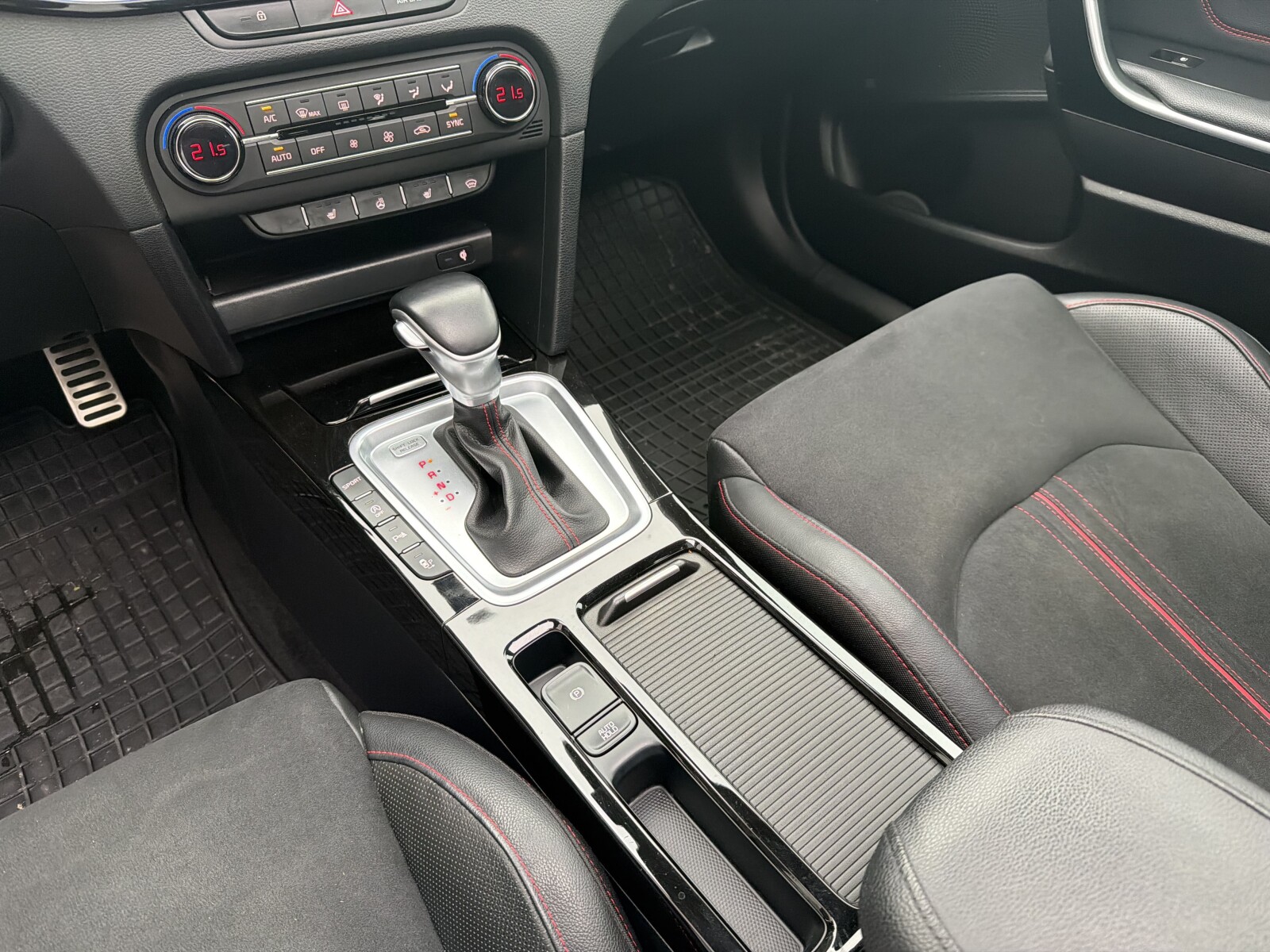 Kia Pro_cee'd - zdjęcie 15