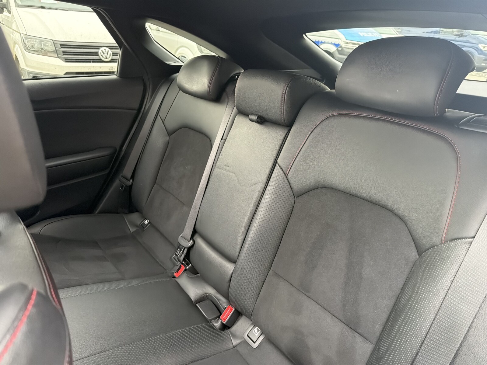 Kia Pro_cee'd - zdjęcie 16