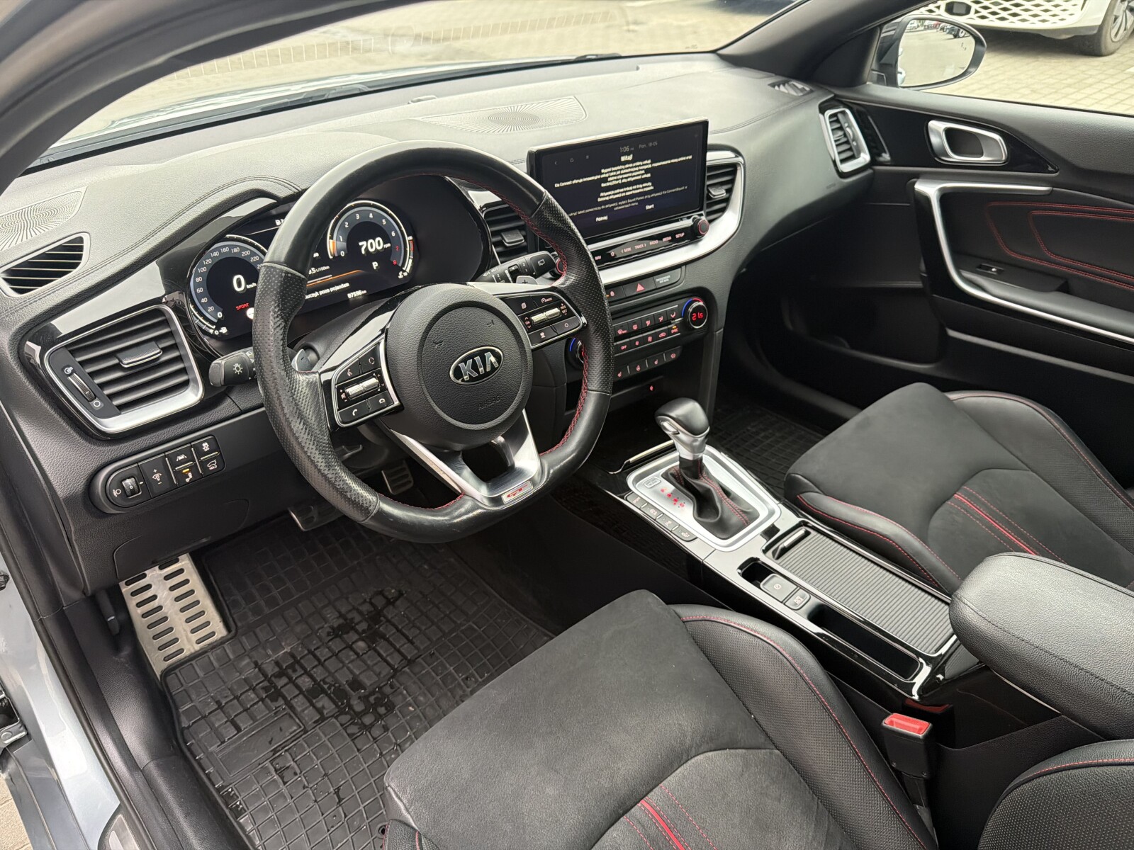 Kia Pro_cee'd - zdjęcie 9