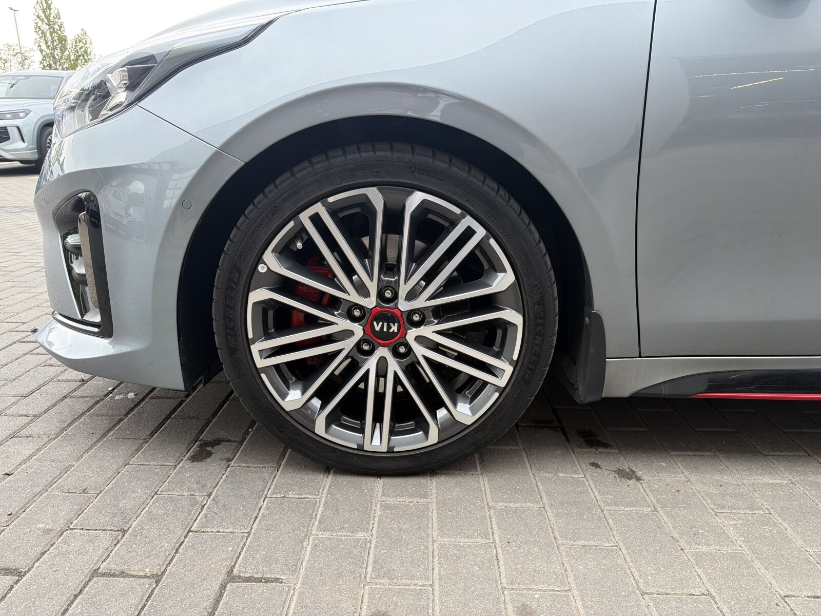 Kia Pro_cee'd - zdjęcie 18